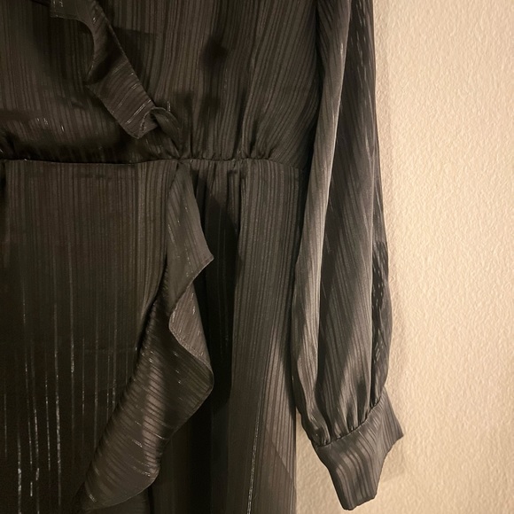 Chelsea28 Dress - Picture 3 of 10